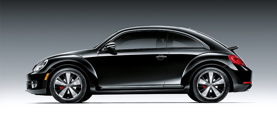 Side profile of a black VW Bettle render